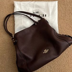 Shoulder bag in deep plum color, Soft pebble leather Excellent condition